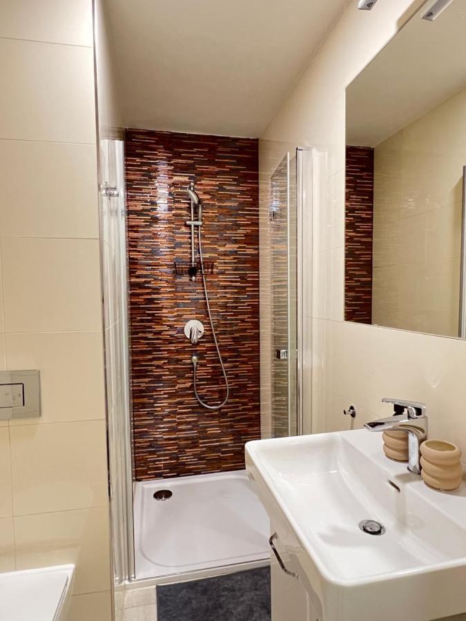 New Apartments Chain Florenc Prague Extérieur photo