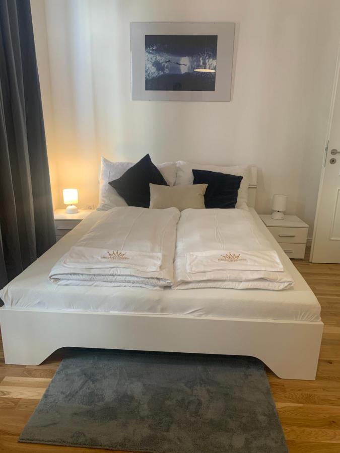 New Apartments Chain Florenc Prague Extérieur photo