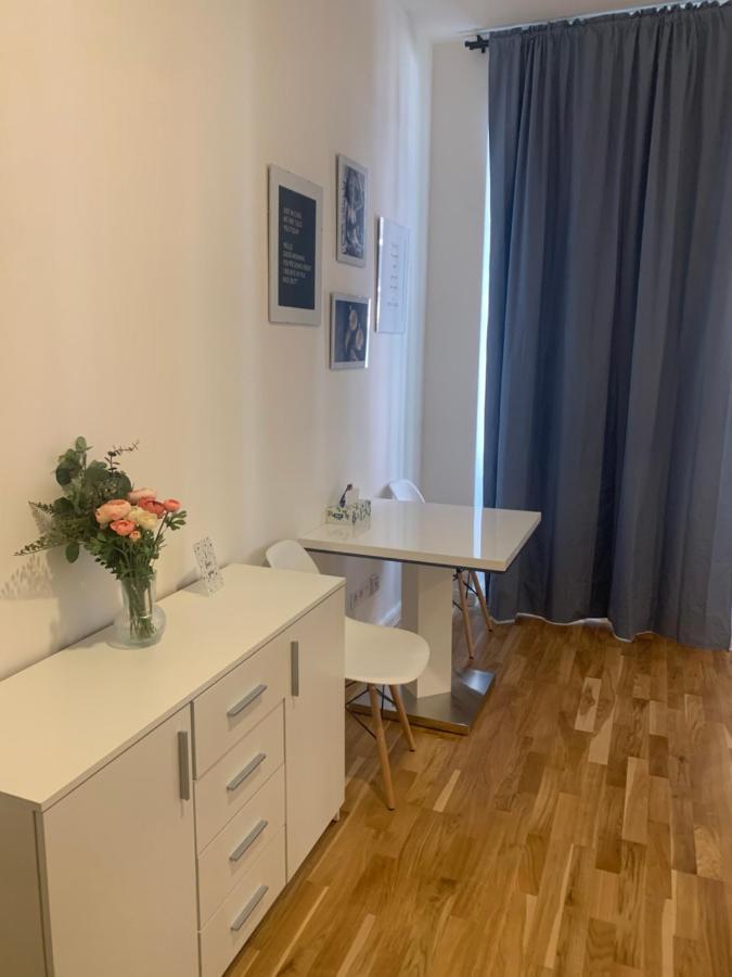 New Apartments Chain Florenc Prague Extérieur photo
